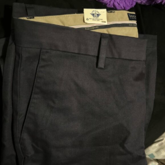 Dockers Straight Flex Comfort Pants Shirt Gripper Signature Khaki 36 x 32 NWT - Picture 1 of 2